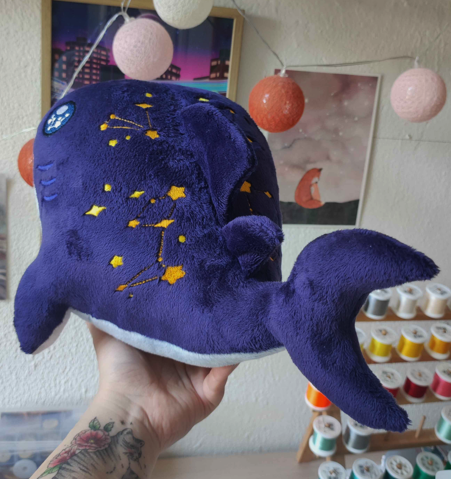 Requin-baleine stellaire indigo