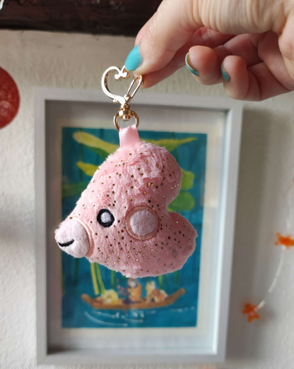 Love Fish - keychain (magnetic mouth)