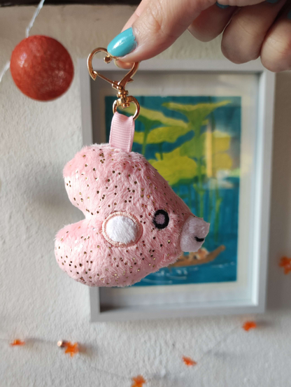 Love Fish - keychain (magnetic mouth)