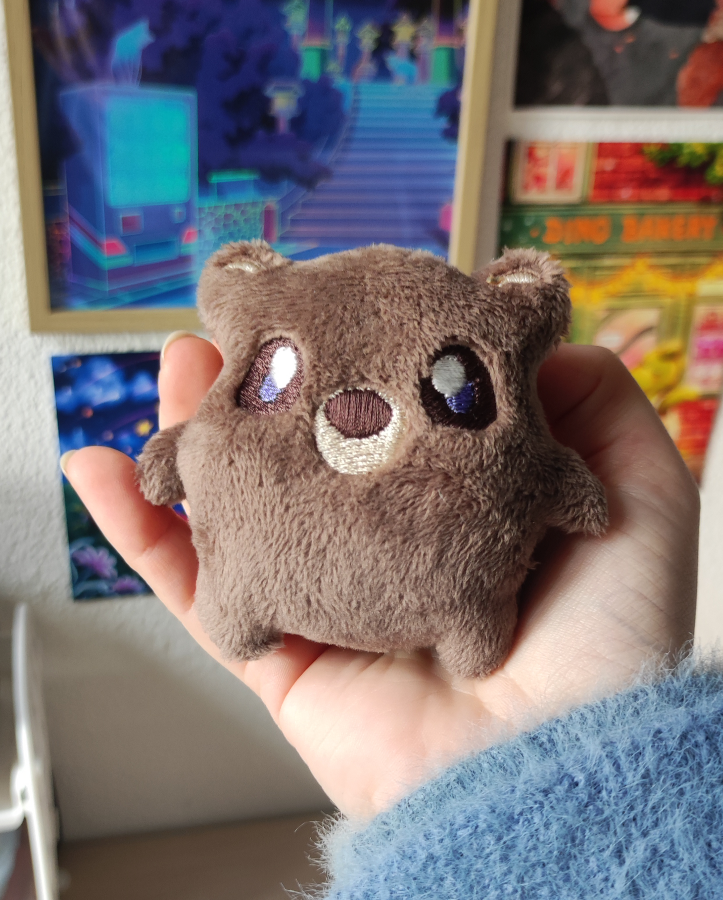 Ourson et son costume festif | Sapin