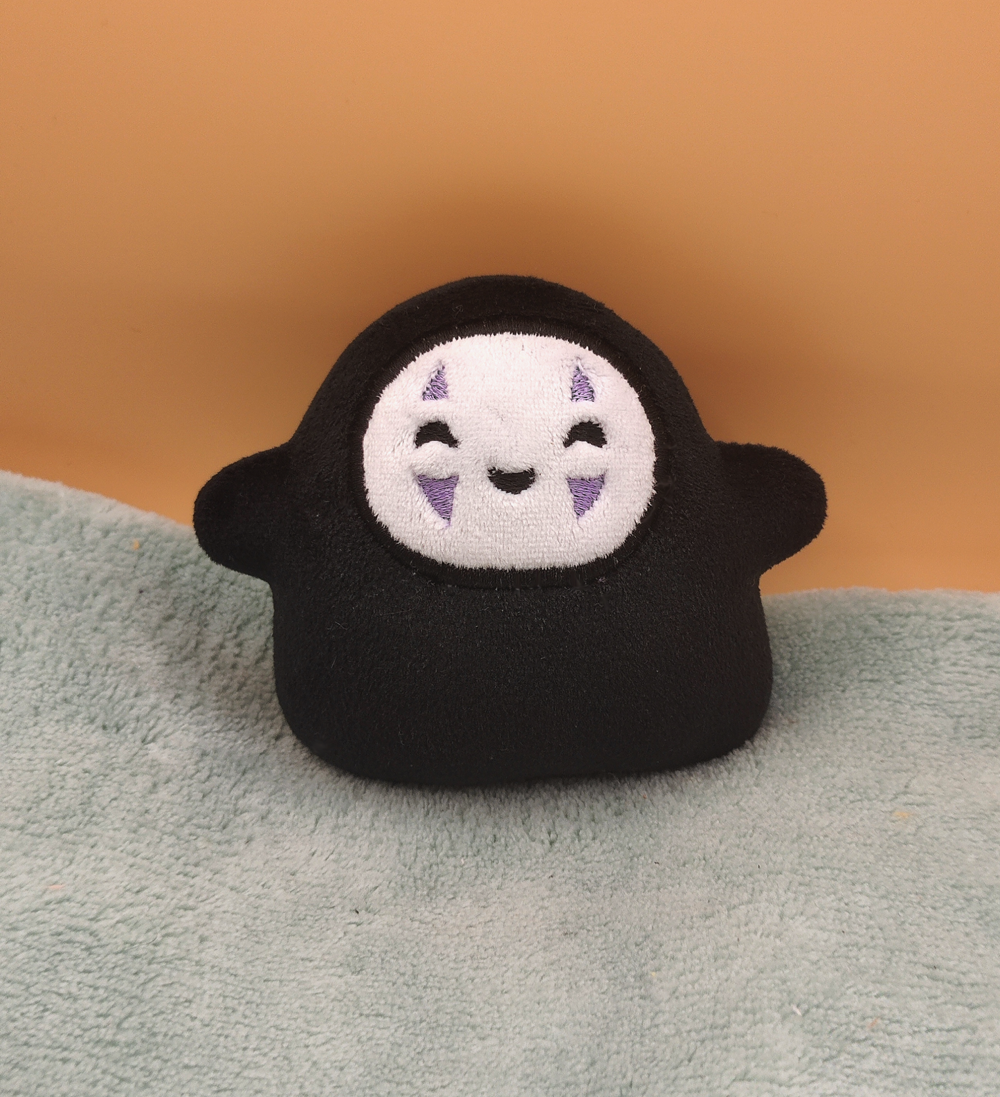 Fantôme au visage masqué - Mochi moelleux
