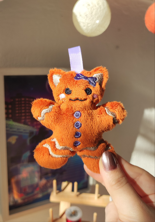 Gingerbread Cookie Kitty Charm (Overbaked) - Purple cutie