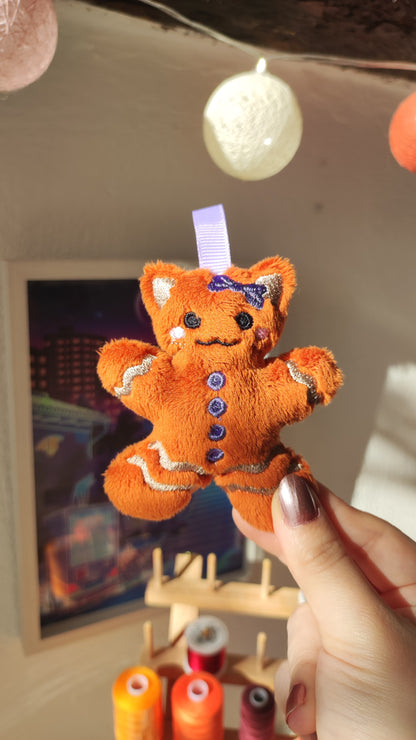 Gingerbread Cookie Kitty Charm (Overbaked) - Purple cutie