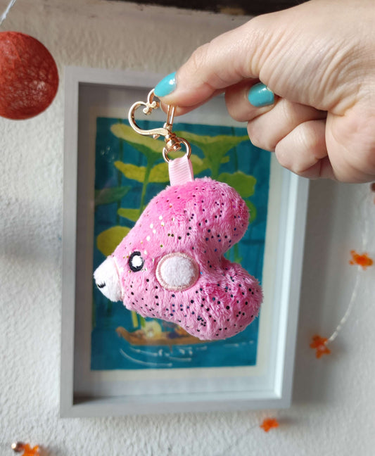 Love Fish - keychain (magnetic mouth)