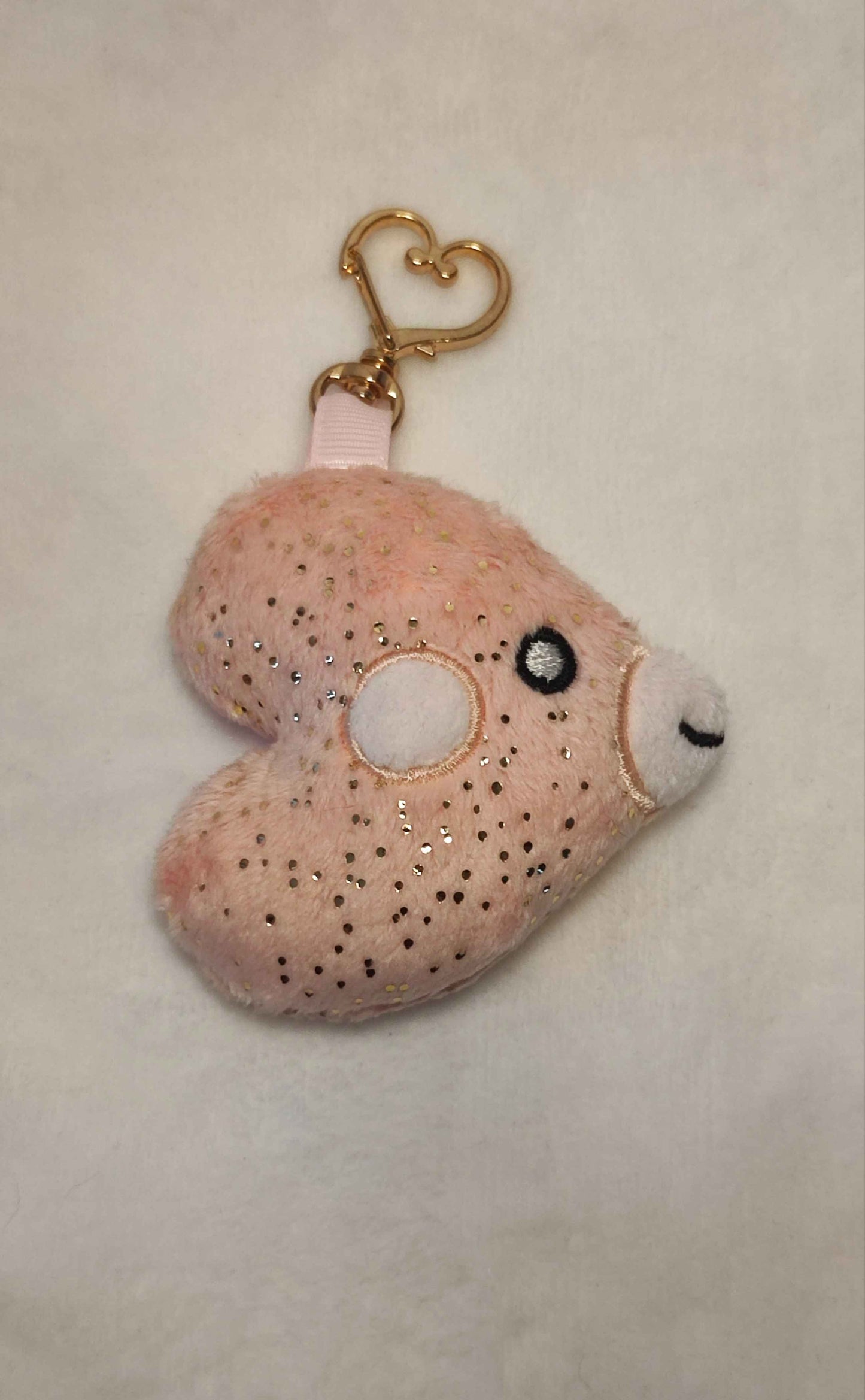 Love Fish - keychain (magnetic mouth)