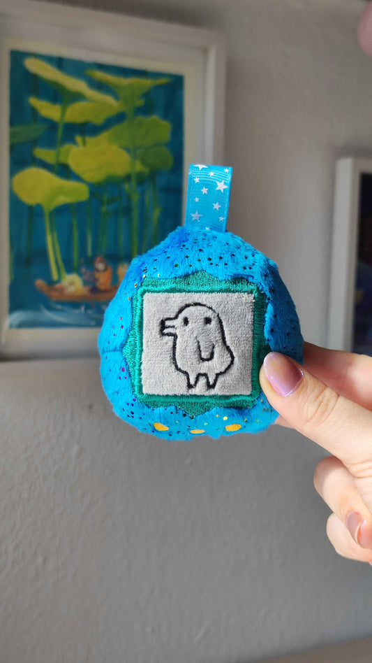 Retro Pocket Egg Friend - Blue Kuchi