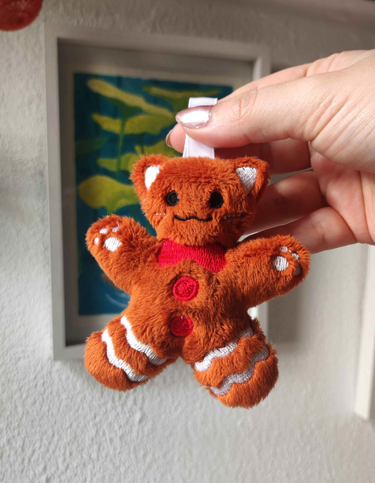 Gingerbread Cookie Kitty Charm (Overbaked)