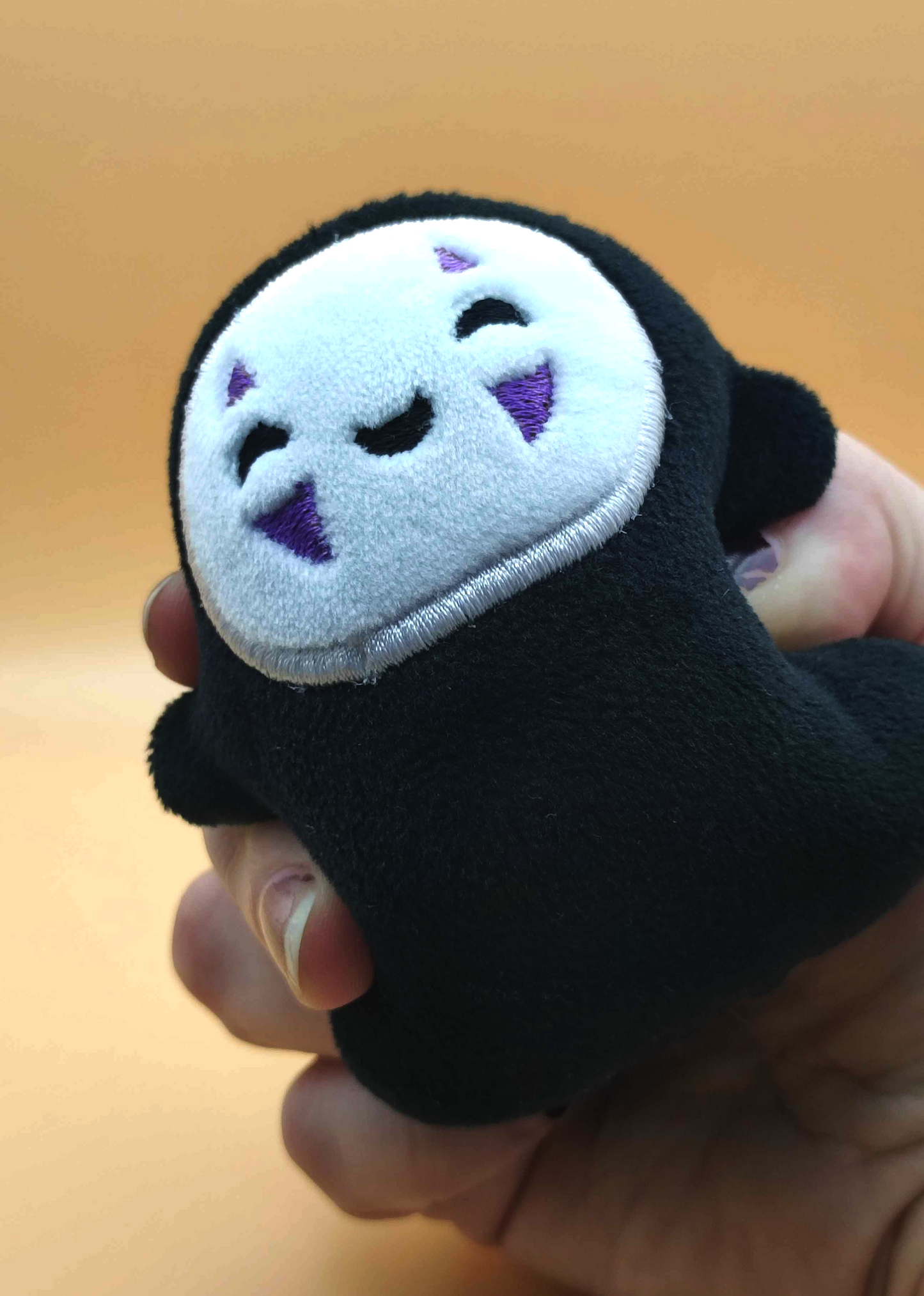 Fantôme au visage masqué - Mochi moelleux