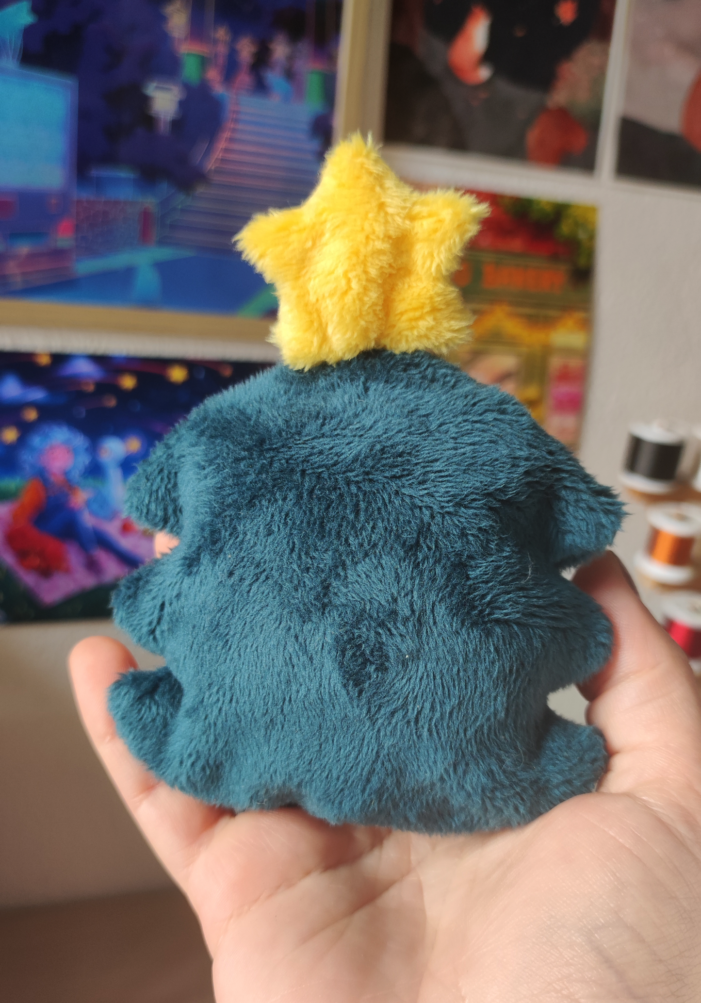 Ourson et son costume festif | Sapin