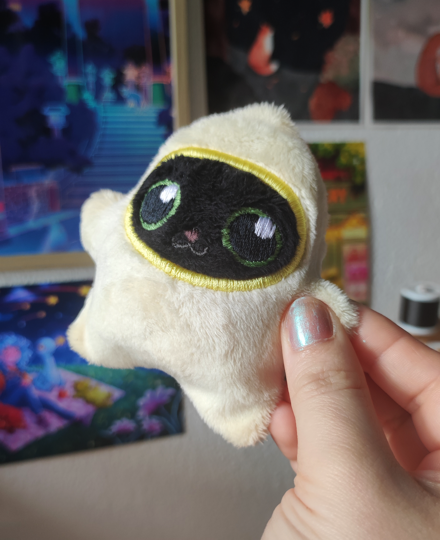 Chaton noir et son costume festif | Etoilé